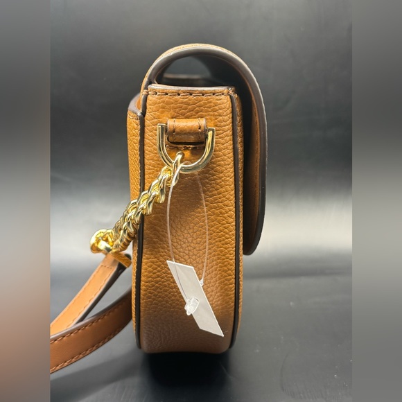 NWOT- Michael Kors Small Crossbody Bag with dust bag - Picture 8 of 12